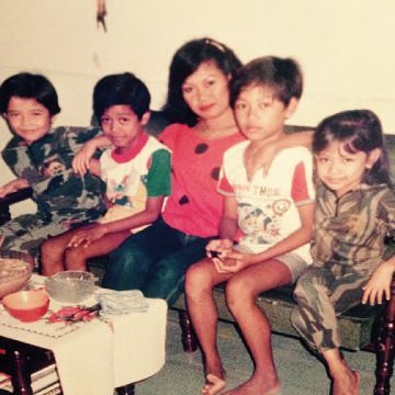 potret transformasi Eno TB di usia 46 tahun © 2024 brilio.net