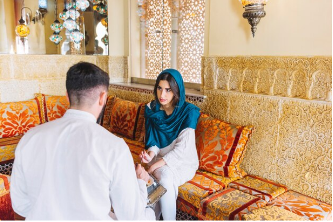 menyentuh hati © Freepik menyentuh hati © Freepik