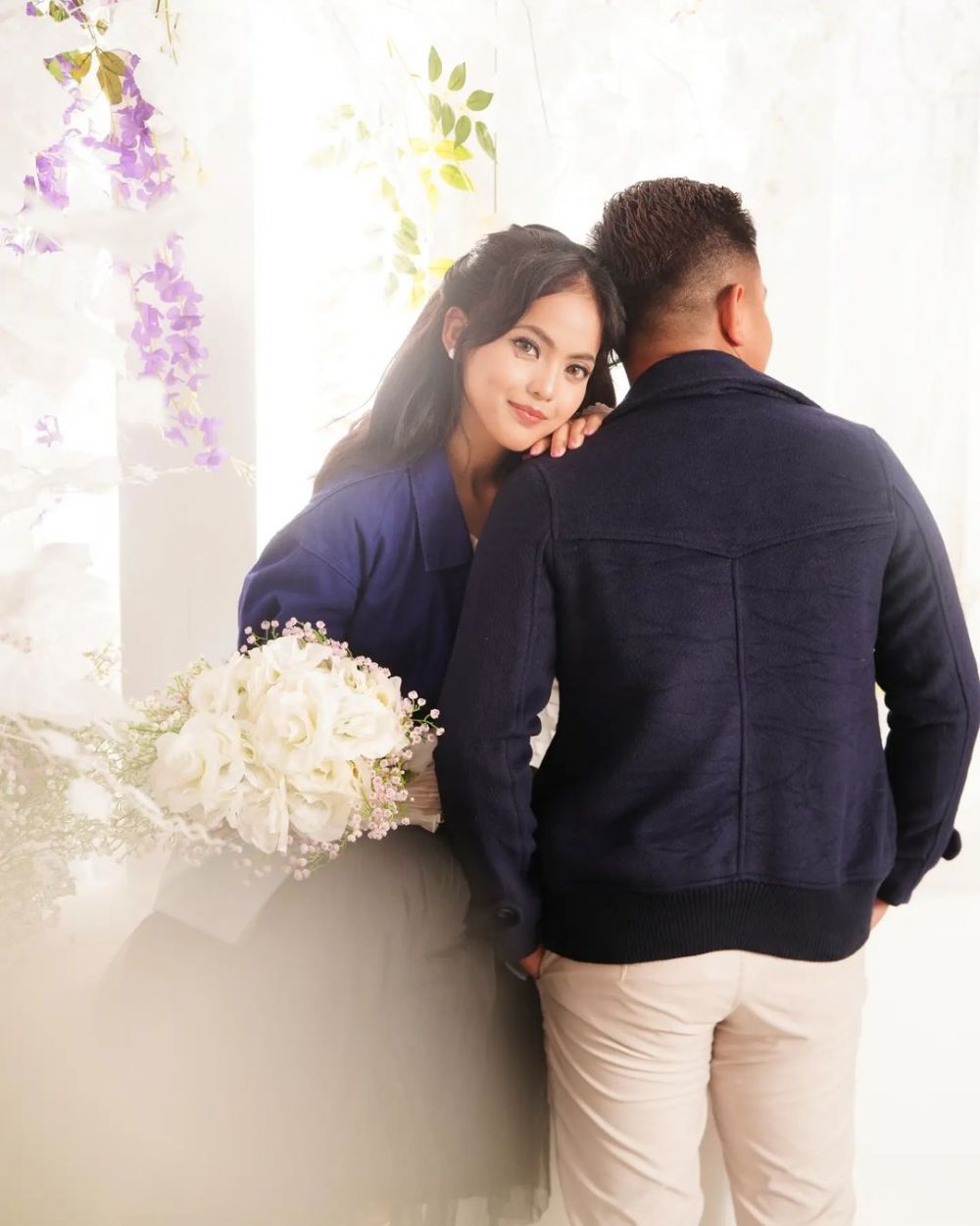 8 Potret prewedding Putri D’Academy © 2024 brilio.net 8 Potret prewedding Putri D’Academy © 2024 brilio.net