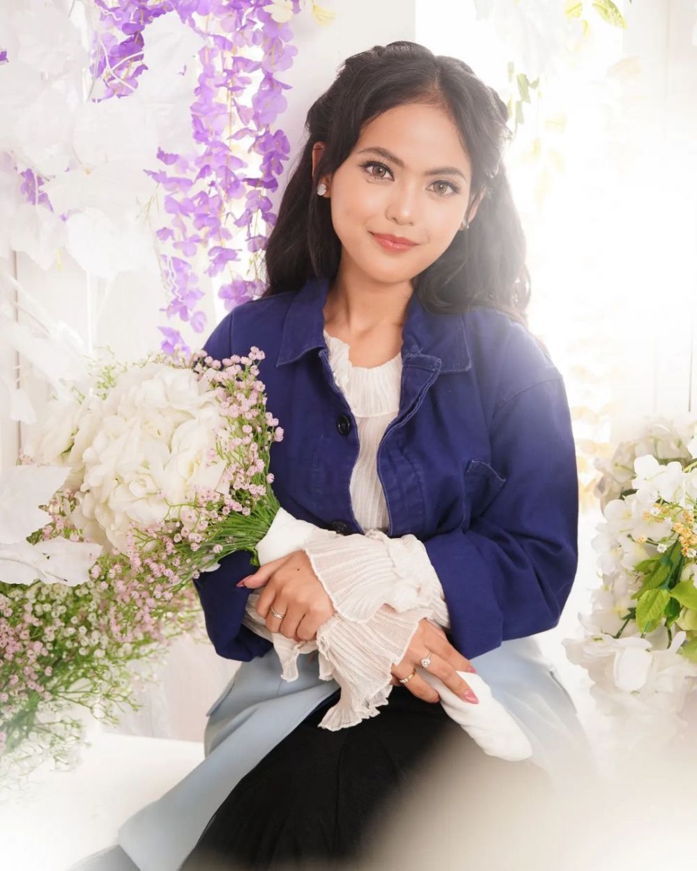 8 Potret prewedding Putri D’Academy © 2024 brilio.net 8 Potret prewedding Putri D’Academy © 2024 brilio.net