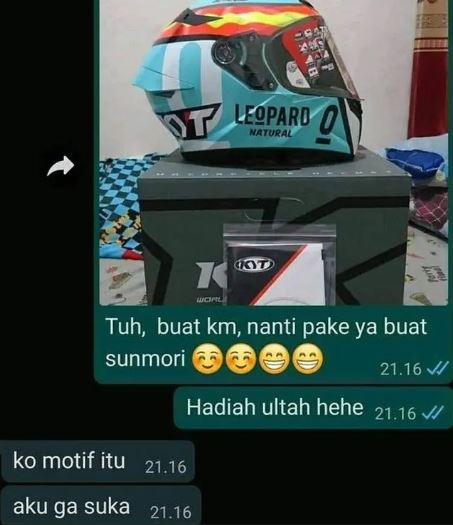 Chat lucu pacar minta hadiah Berbagai sumber Chat lucu pacar minta hadiah Berbagai sumber