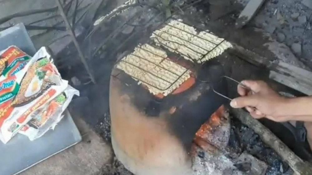 Potret kocak cara masak mi dari berbagai sumber