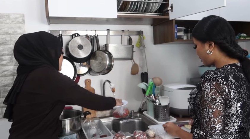 dapur Hanum Mega mungil © YouTube