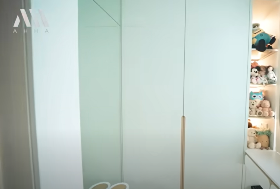 potret kamar Arabella anak Aura Kasih bak hotel berbintang © 2024 YouTube