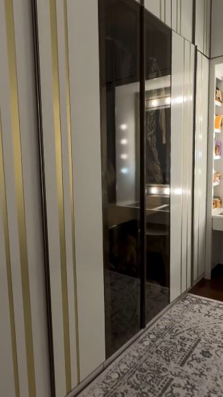 ruang kerja rianti unik © berbagai sumber ruang kerja rianti unik © berbagai sumber