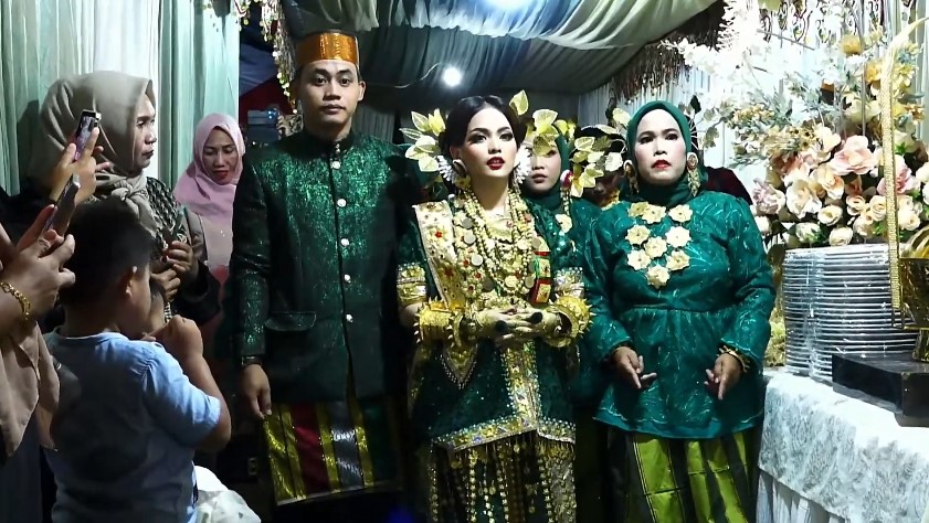 Putri D'Academy malam Mappacci © YouTube