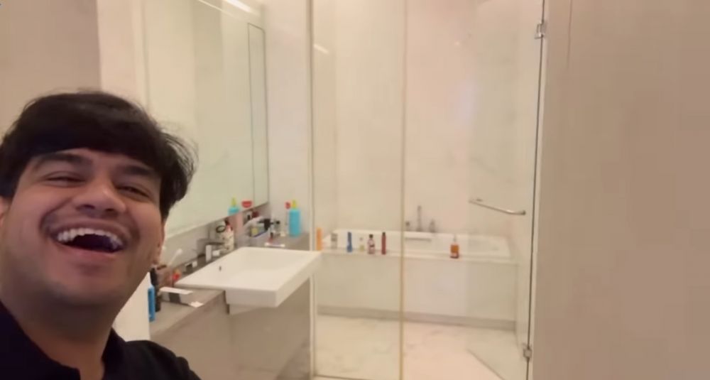 Apartemen baru Keanu Youtube