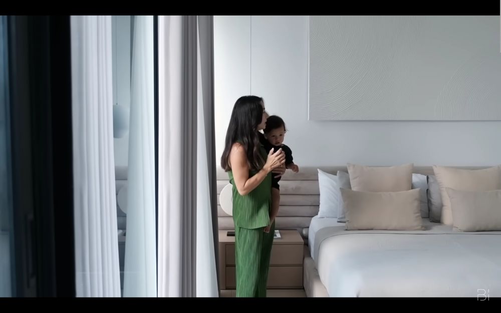 kamar pribadi jennifer bachdim rapi © YouTube