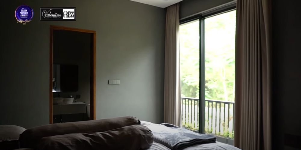 Potret rumah Glenca Chysara & Rendi John dilengkapi smart lock © 2024 brilio.net