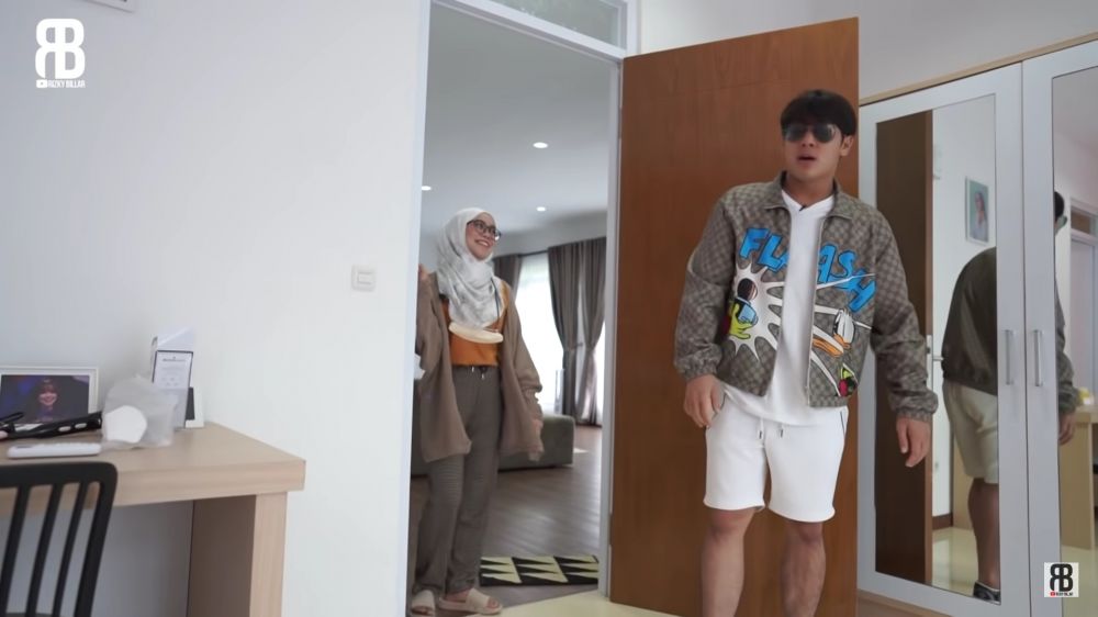 kamar lesty kejora di kampung halaman © 2024 YouTube kamar lesty kejora di kampung halaman © 2024 YouTube