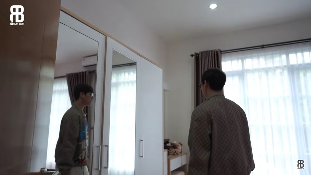 kamar lesty kejora di kampung halaman © 2024 YouTube kamar lesty kejora di kampung halaman © 2024 YouTube