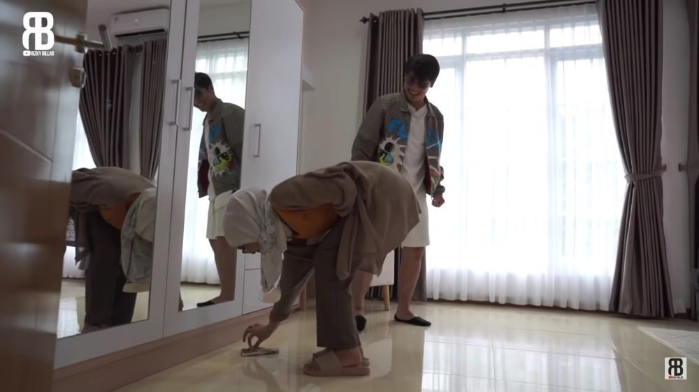 kamar lesty kejora di kampung halaman © 2024 YouTube kamar lesty kejora di kampung halaman © 2024 YouTube