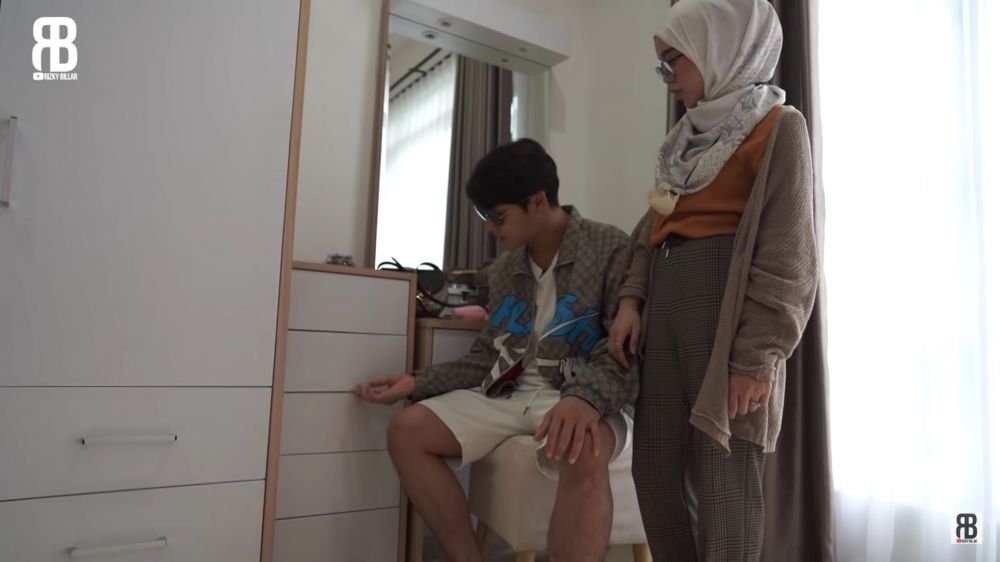 kamar lesty kejora di kampung halaman © 2024 YouTube kamar lesty kejora di kampung halaman © 2024 YouTube