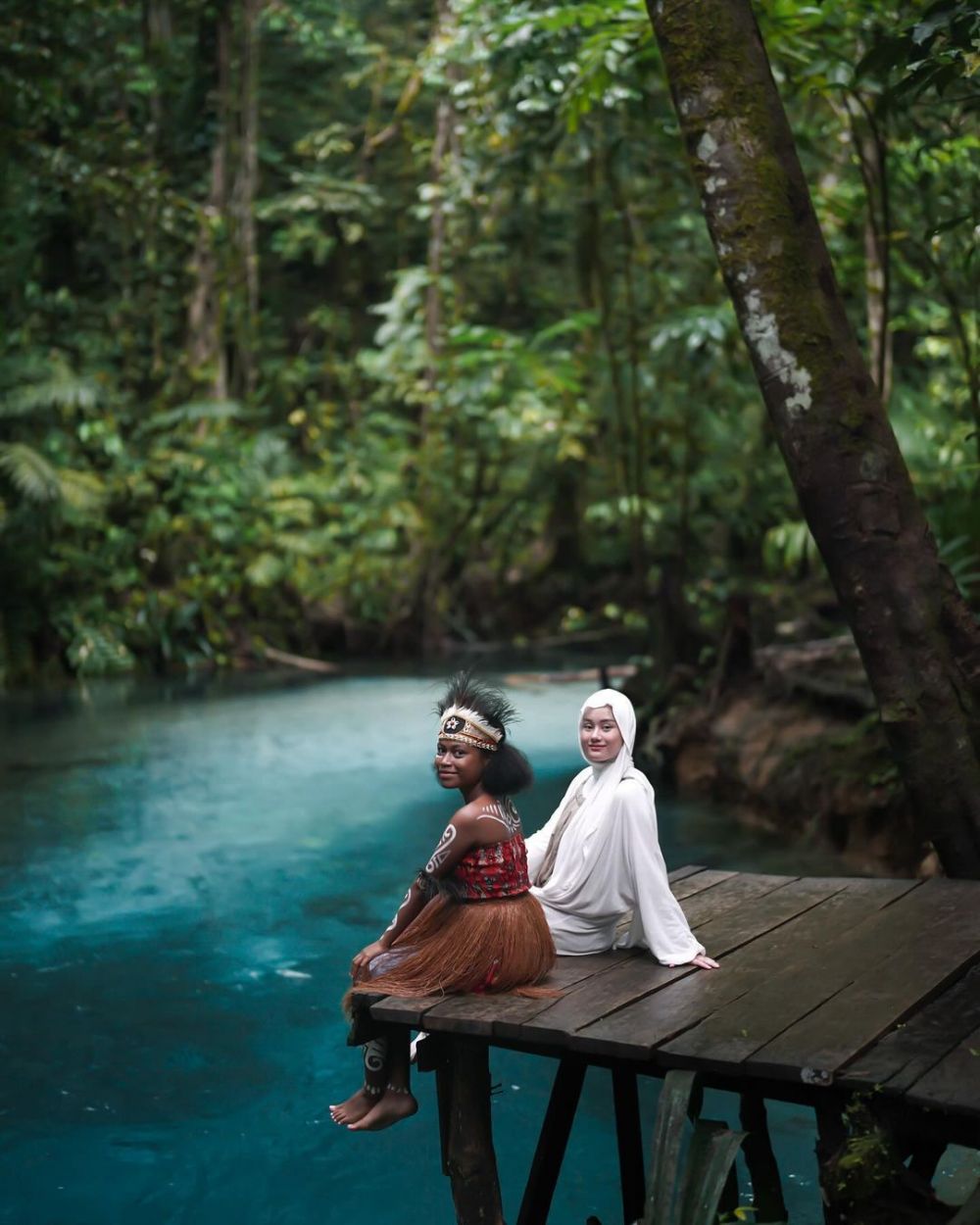 potret Dinda Hauw bareng gadis lokal bak filter AI © 2024 brilio.net