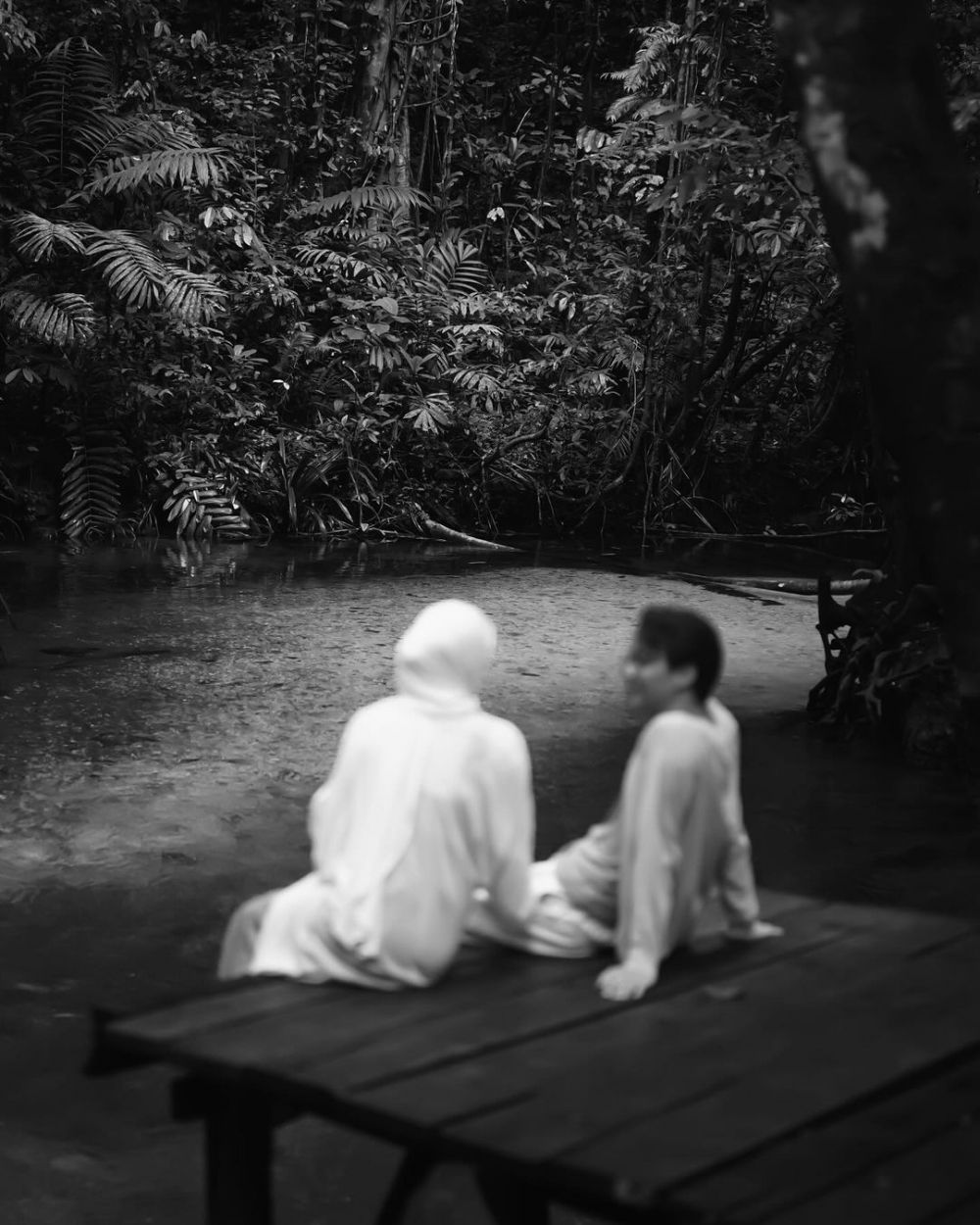 potret Dinda Hauw bareng gadis lokal bak filter AI © 2024 brilio.net