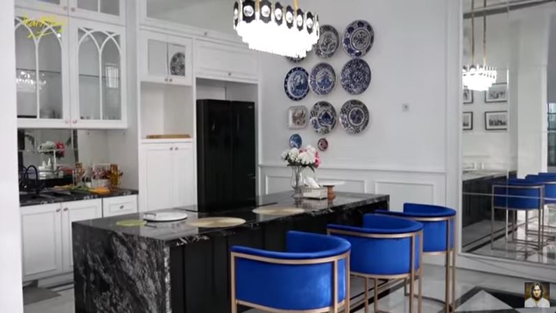  potret dapur view kolam Ian Kasela © 2024 brilio.net