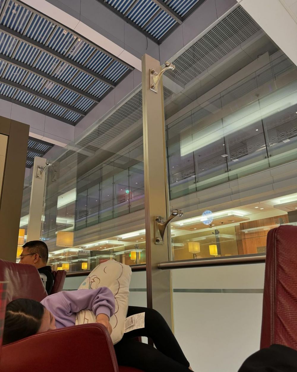 momen perjalanan Anang Hermansyah & keluarga kembali ke Indonesia © 2024 brilio.net