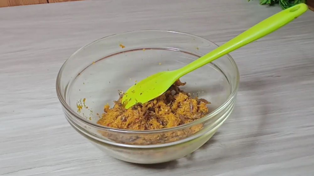 Tak perlu asam Jawa, ini trik merebus daun pepaya agar tak pahit cuma pakai 2 bahan dapur