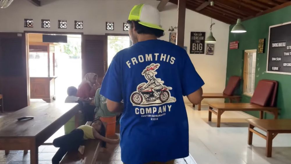 potret dapur mungil isa bajaj di kampung © berbagai sumber