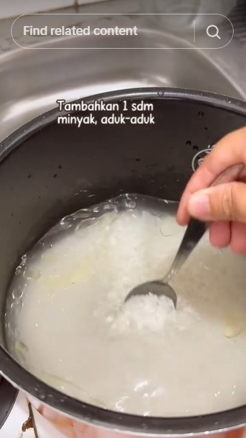 Tak diberi jeruk nipis, ini trik agar nasi tak kering meski seharian di magic com modal 1 bahan dapur