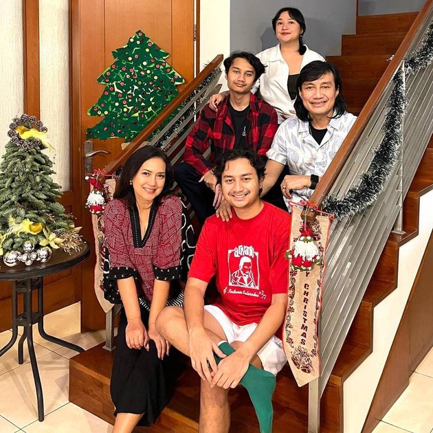 potret kebersamaan ira dan katon bagaskara © instagram