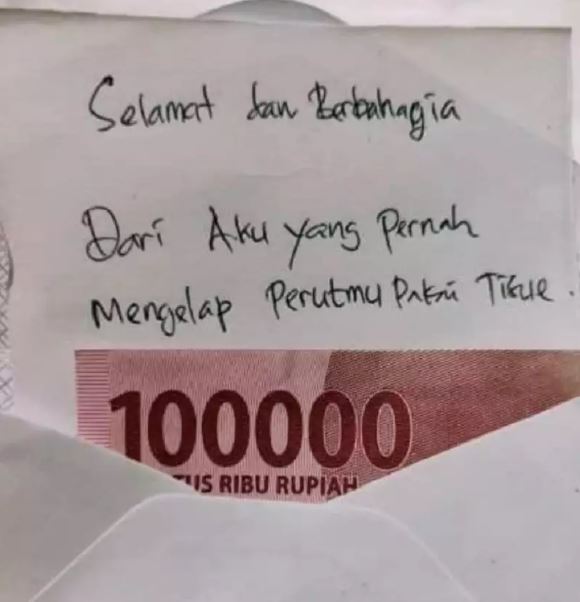Potret kocak tulisan di amplop Berbagai sumber