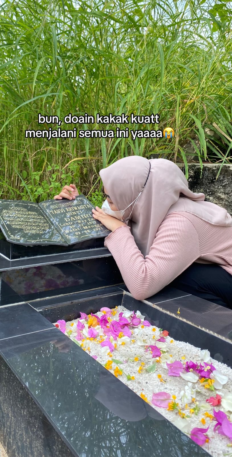 Curhat haru anak antarkan sang ayah menikah TikTok/@f.gustyaraa