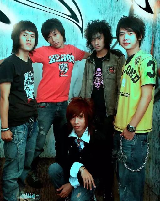 11 Transformasi Rian D'Masiv © 2024 brilio.net 11 Transformasi Rian D'Masiv © 2024 brilio.net