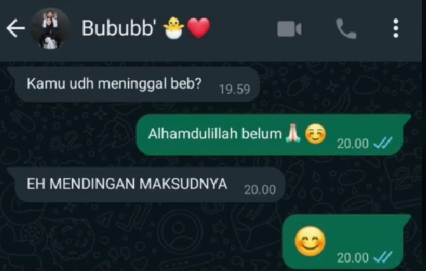 Chat lucu salah ketik suami istri dari berbagai sumber