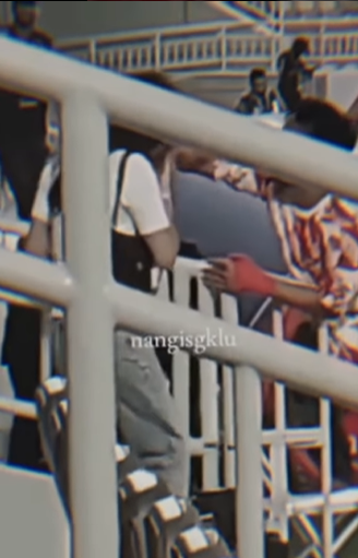 Setia dampingi suami di Piala Asia U-23 © Instagram