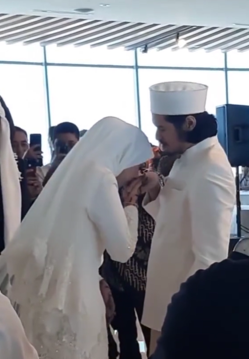 Momen pernikahan Virzha dengan wanita keturunan Arab © 2024 brilio.net