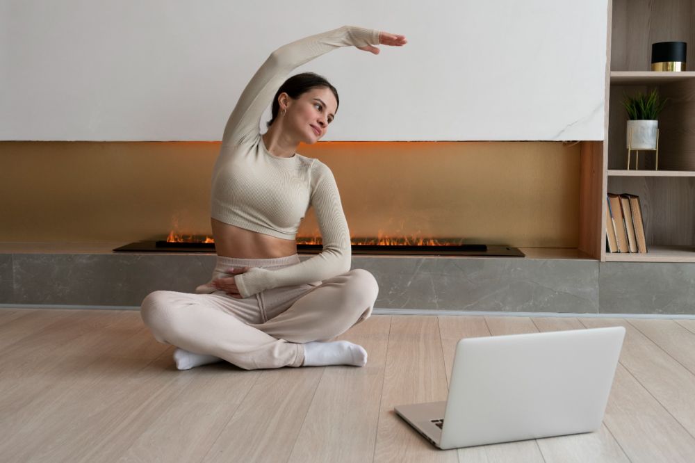 16 gerakan olahraga ringan di kantor © 2024 berbagai sumber 16 gerakan olahraga ringan di kantor © 2024 berbagai sumber