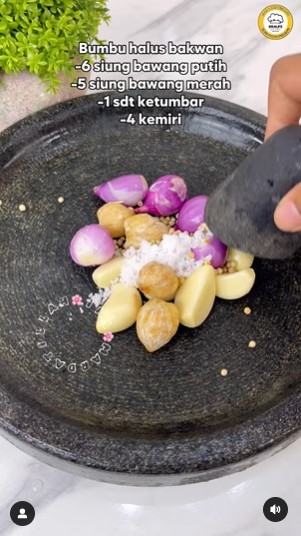 Tanpa diberi baking soda, ini trik goreng bakwan awet renyah meski sudah dingin pakai 3 jenis tepung