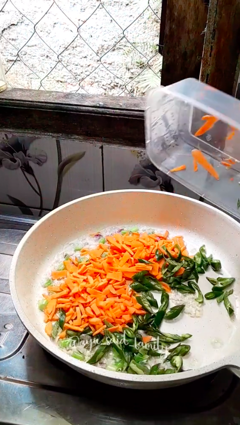 Tanpa direbus dulu, ini trik bikin bihun goreng jadi gurih, kenyal, tak hancur, dan tidak cepat basi