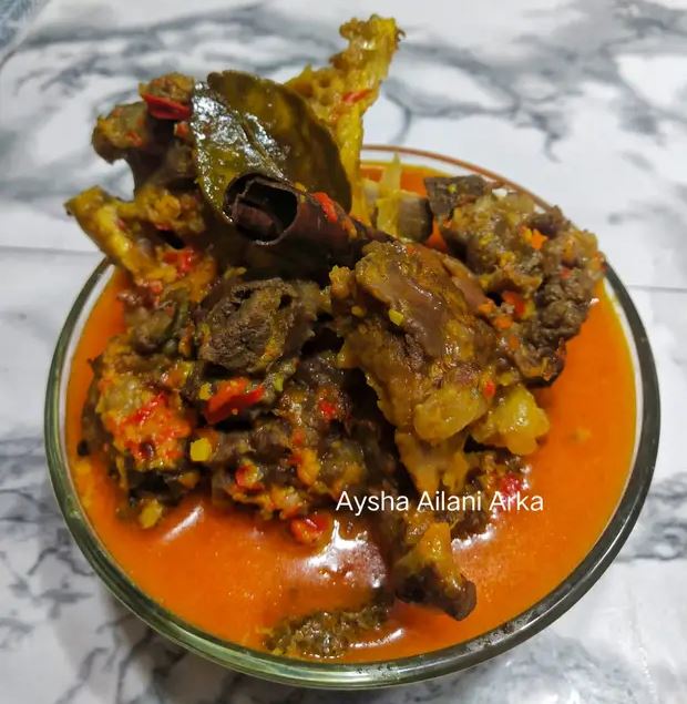 11 Resep olahan iga sapi kuah santan, sedap, empuk, dan menggugah selera