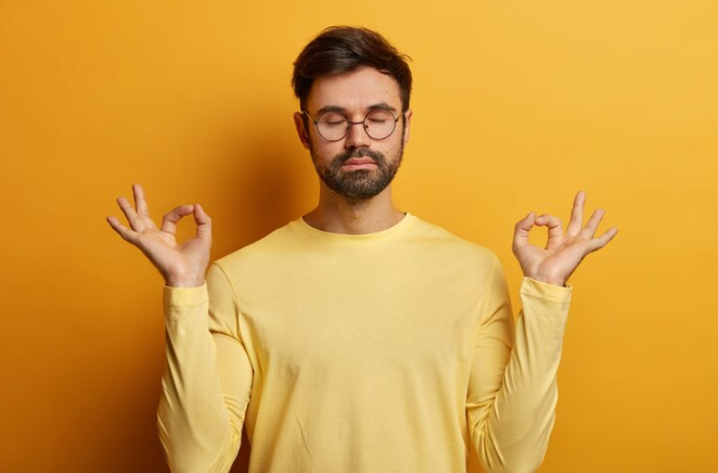 Kata-kata sabar untuk diri sendiri © Freepik Kata-kata sabar untuk diri sendiri © Freepik