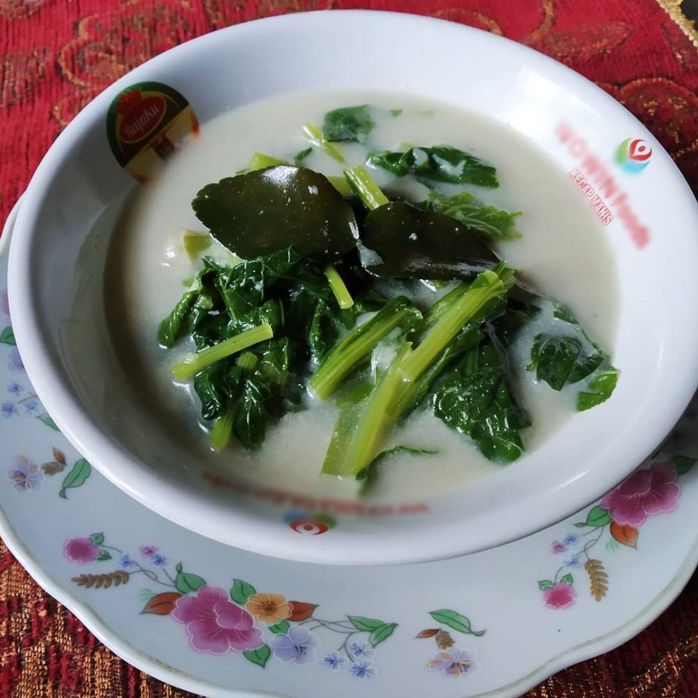 13 Resep sayur sawi hijau santan khas rumahan, gurih, nikmat, dan sederhana