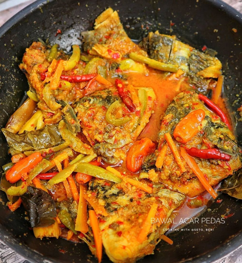 11 Resep olahan ikan bawal kuah pedas, segar, dan menggugah selera