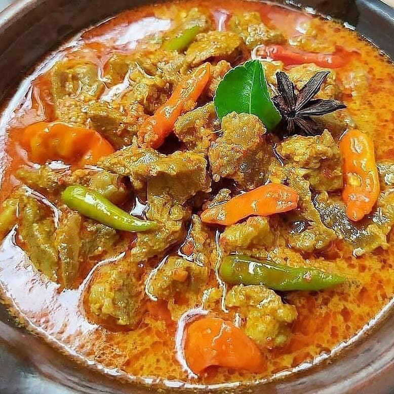 11 Resep olahan daging sapi kuah santan, gurih, lezat, dan menggugah selera