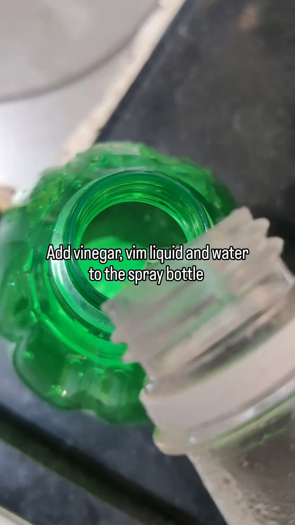 Modal Rp5.000, ini trik mudah hilangkan noda membandel di mesin blender pakai 2 bahan dapur