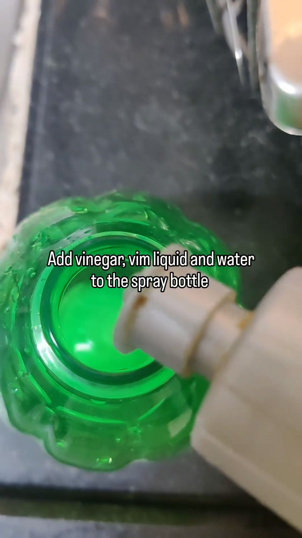 Modal Rp5.000, ini trik mudah hilangkan noda membandel di mesin blender pakai 2 bahan dapur