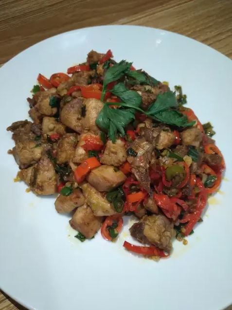 13 Resep olahan dada ayam pedas, simpel, bergizi, dan mudah dibuat