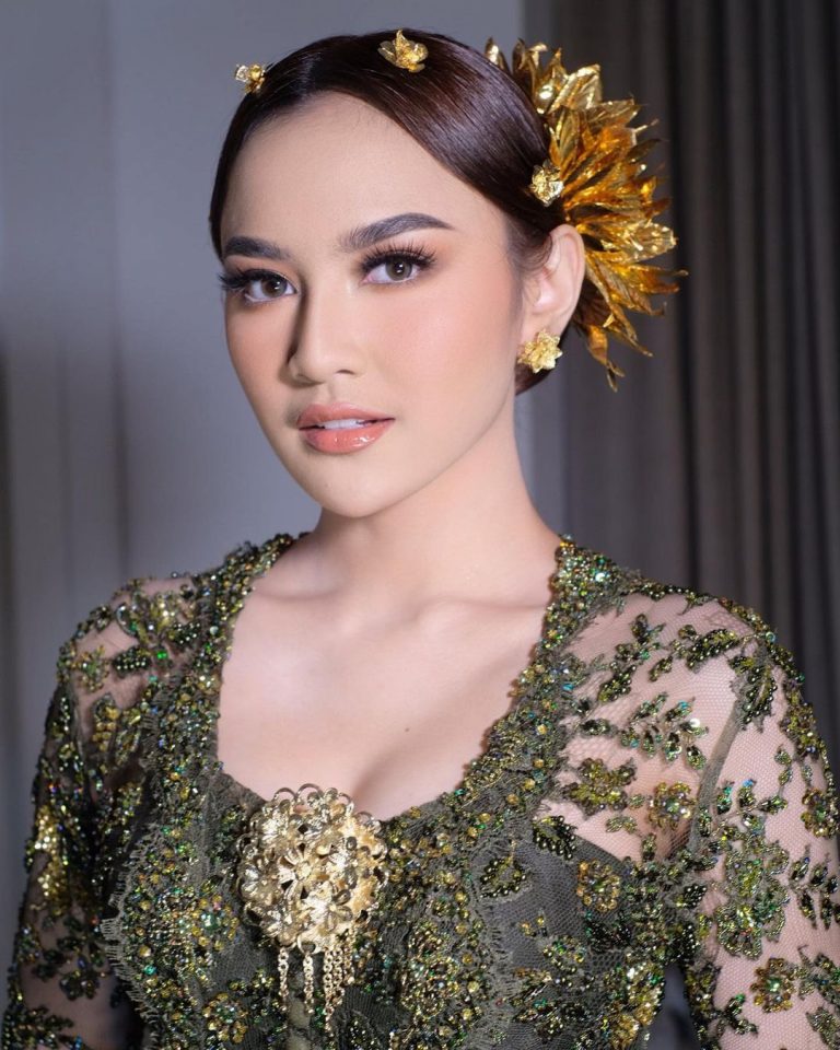 gaya mahalini dari lamaran hingga akad nikah © instagram gaya mahalini dari lamaran hingga akad nikah © instagram