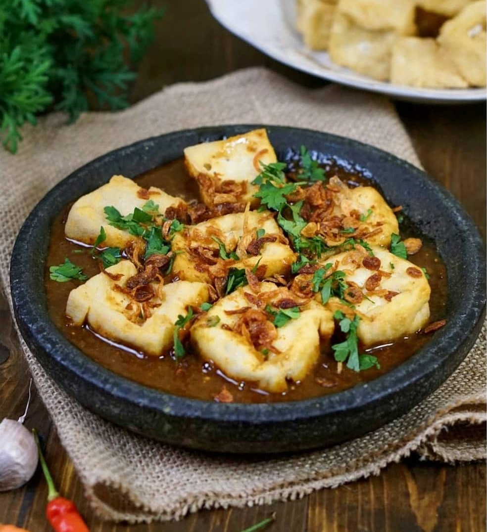 13 Resep tahu kuah kecap ala rumahan, simpel, enak, dan ekonomis