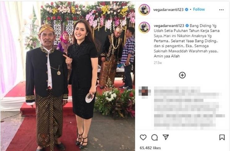Momen seleb cantik hadiri kondangan karyawan © 2024 brilio.net