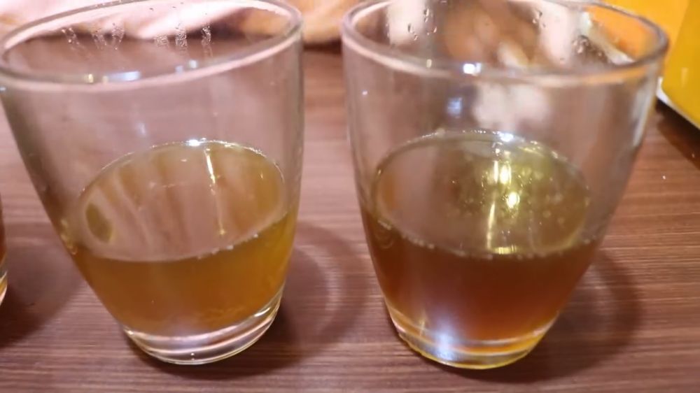 Bukan diberi larutan tepung, ini trik jernihkan minyak goreng kotor pakai 1 sampah dapur