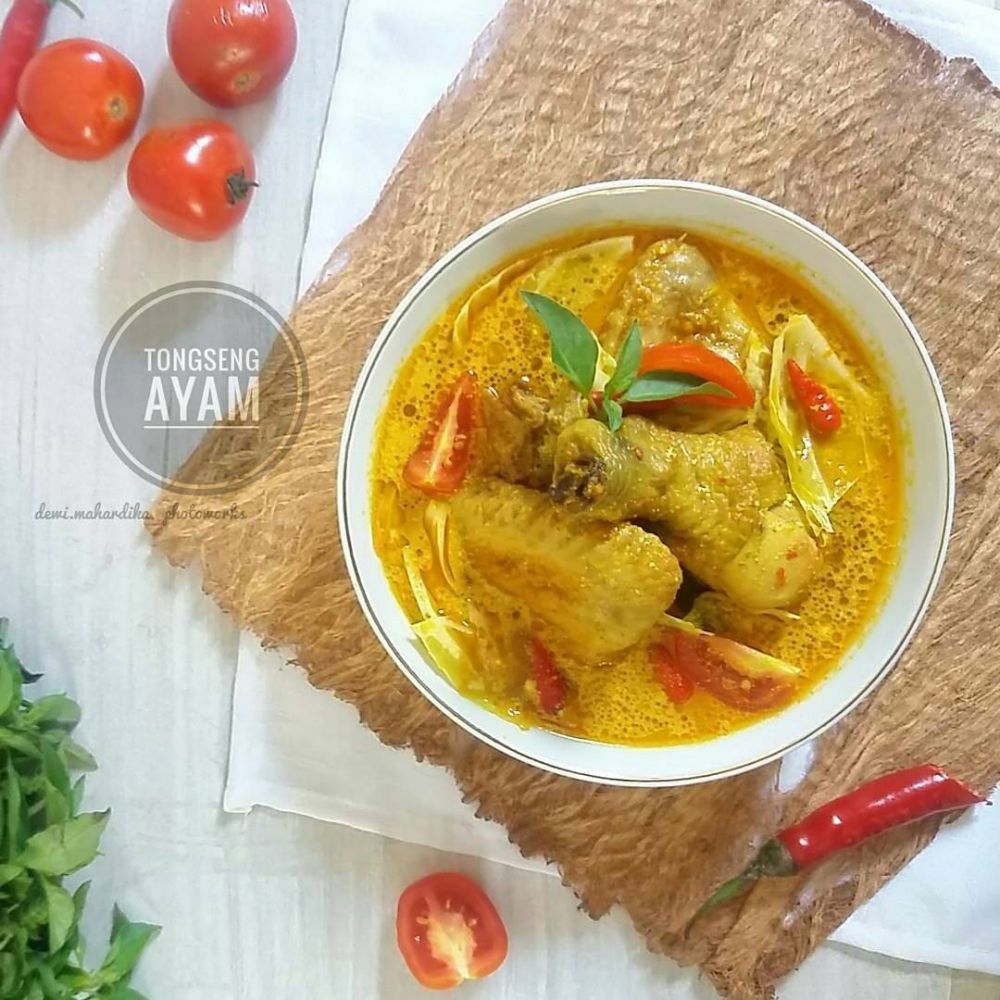 13 Resep olahan ayam kuah santan, gurih, praktis, dan bikin nagih