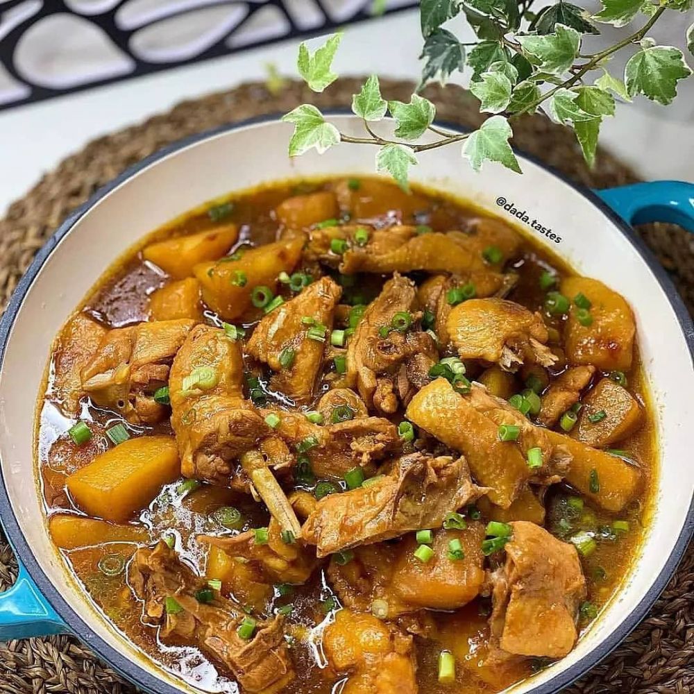 11 Resep olahan ayam kampung berkuah tanpa santan, lezat, empuk, dan menggugah selera