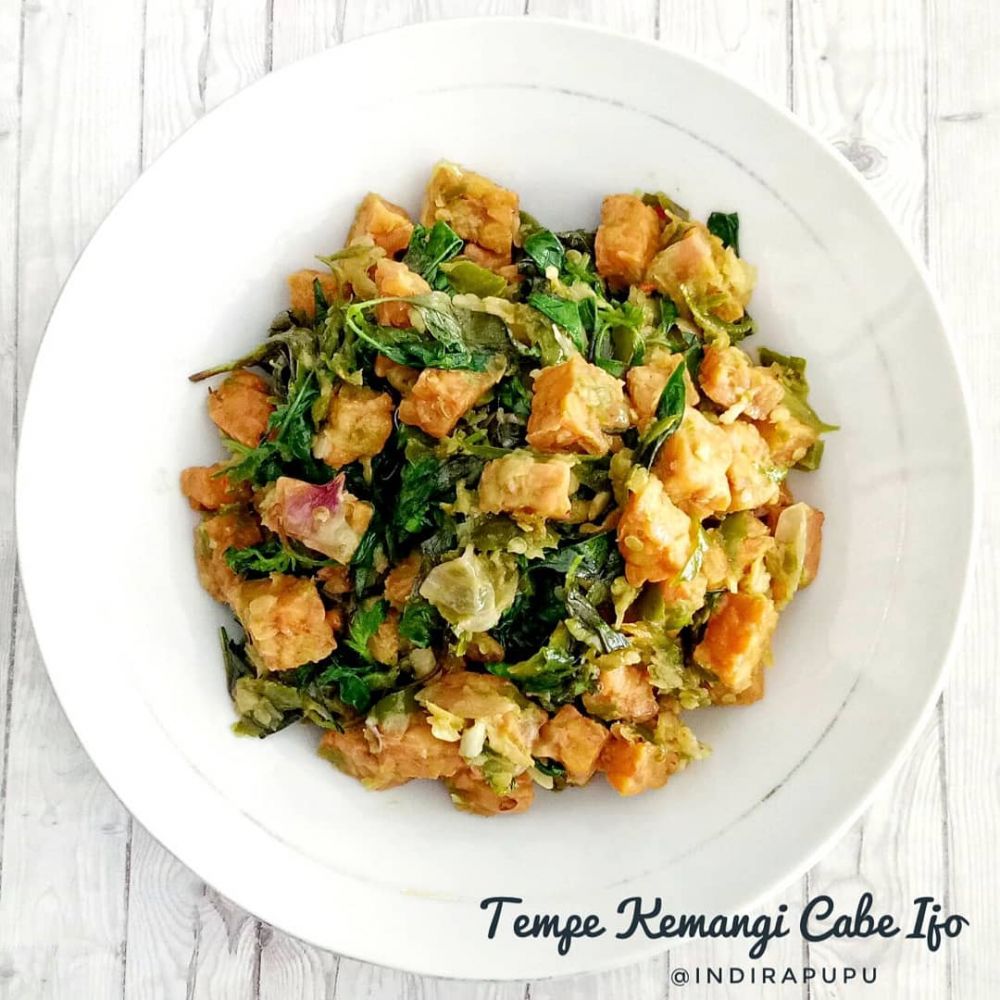 11 Resep tempe kemangi pedas paling sedap, sederhana, enak, dan bikin lahap makan