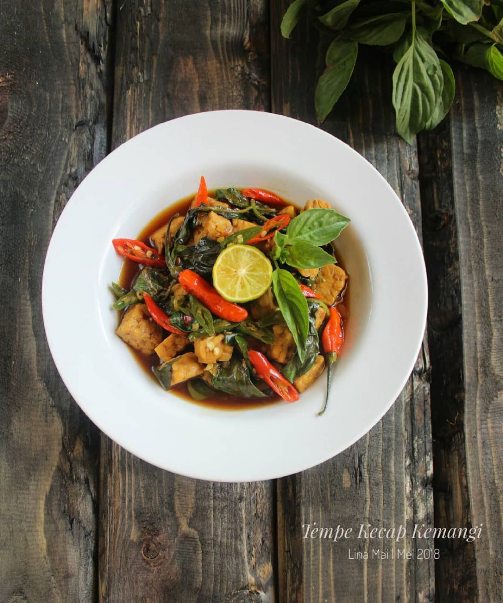 11 Resep tempe kemangi pedas paling sedap, sederhana, enak, dan bikin lahap makan